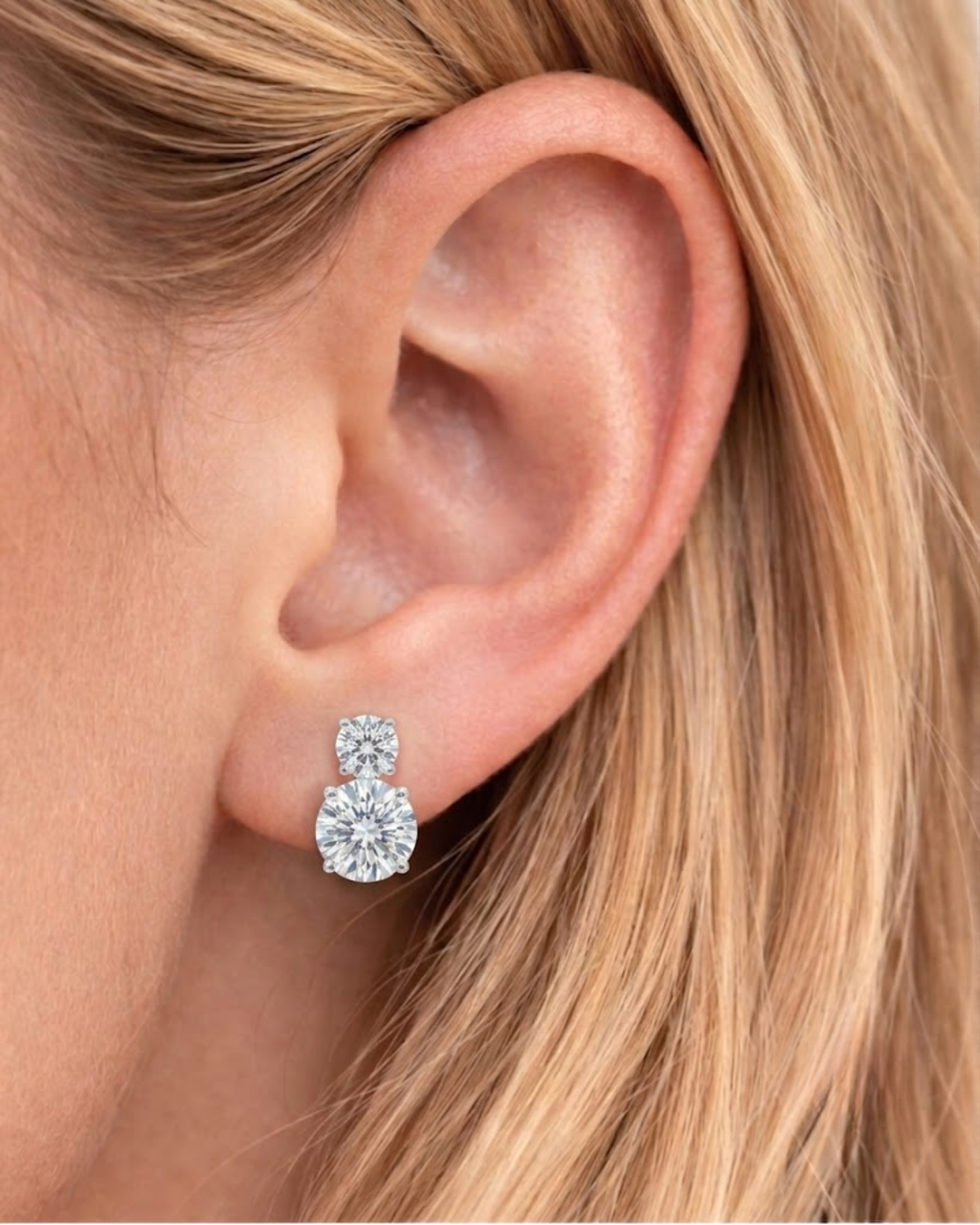 ARETE GRAND DOUBLE MOISANITA
