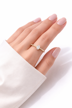 ANILLO OVAL MOISSANITA