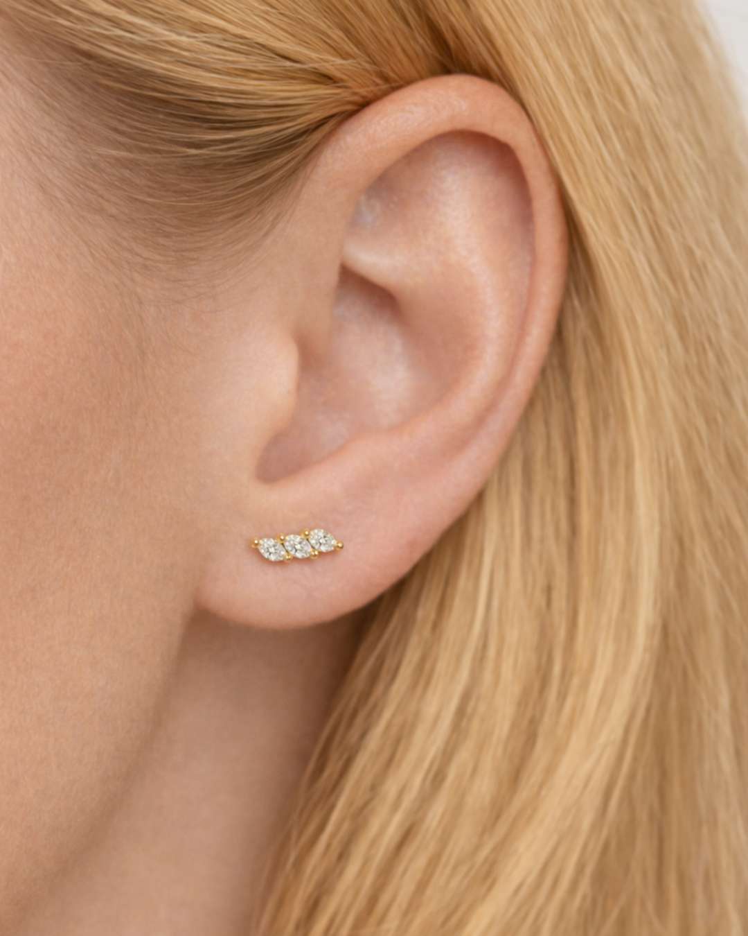 ARETE THREE CIRCONS SILVER